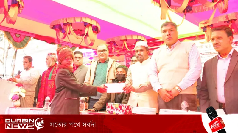 খুলনায় ১০৫ মেধাবী শিক্ষার্থীর হাতে তুলে দেওয়া হলো মেধা লালন বৃত্তি